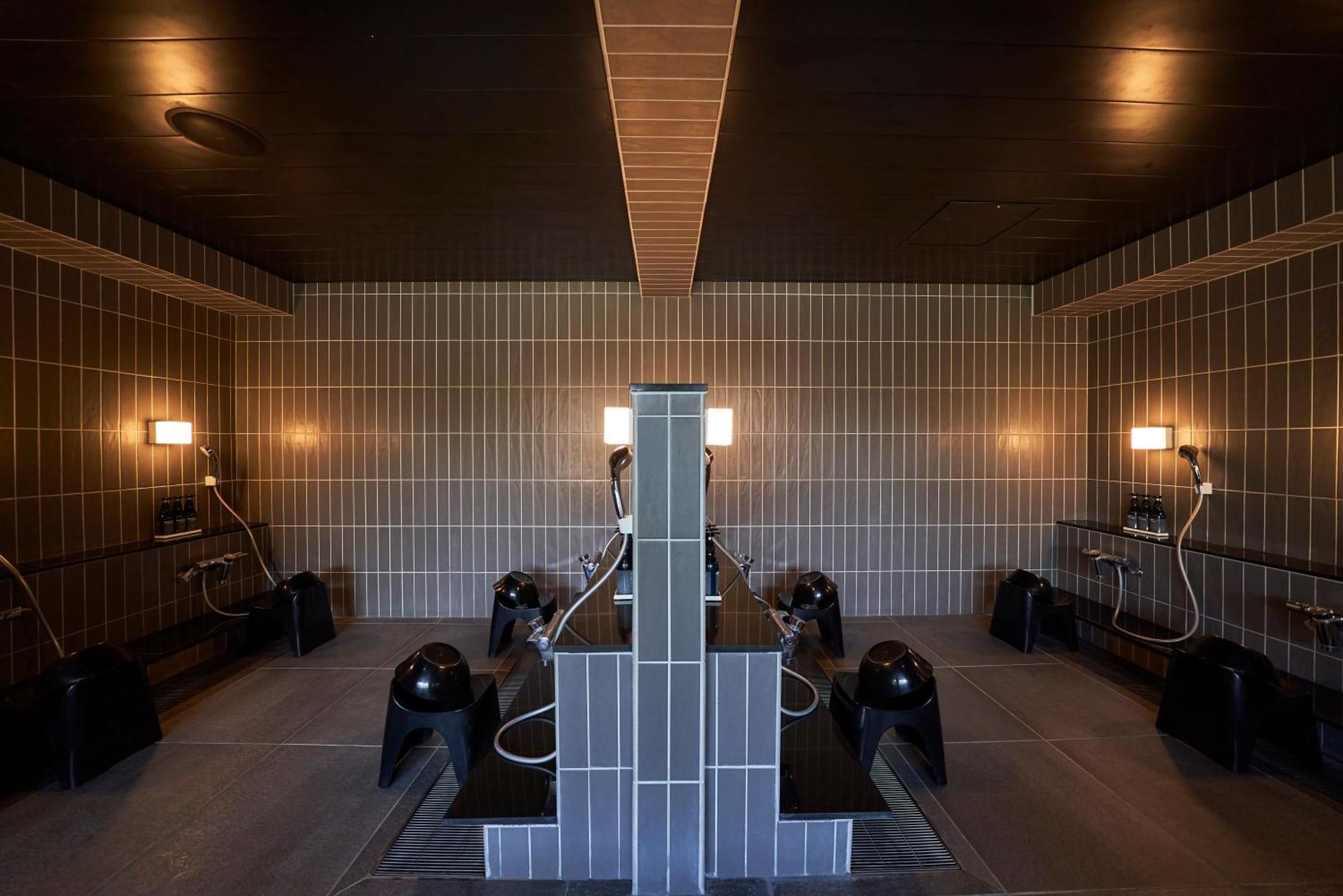 Saitama Grand Hotel Honjo Экстерьер фото